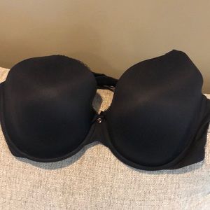 Black ~ Victoria’s Secret Bra ~ New 42 D
